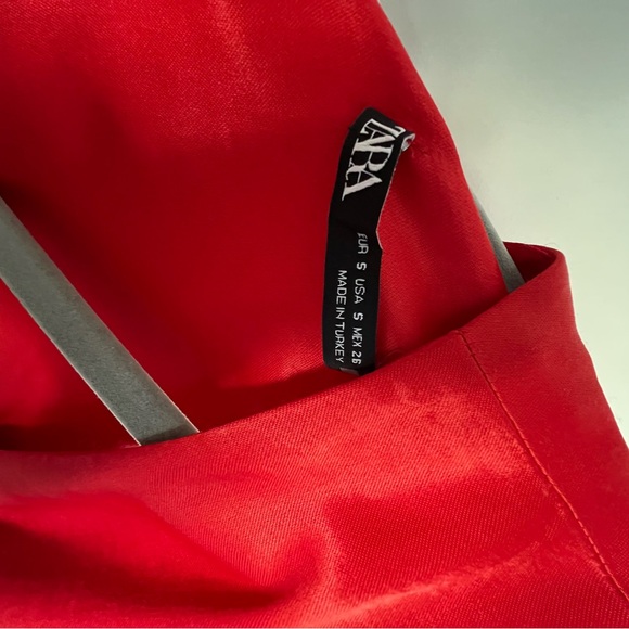 Vibrant red satin midi dress, Zara, Small - Picture 6 of 6